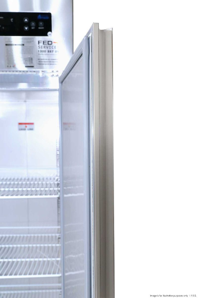 SUF1500 Three Door SS Upright Display Freezer